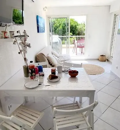 Appartement Terrasses 1 Sur Le Port De Plaisance *
