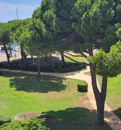 Appartement Terrasses 1 Sur Le Port De Plaisance *
