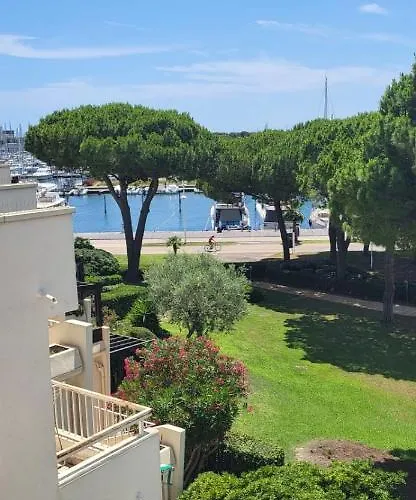 Terrasses 1 Sur Le Port De Plaisance Appartement Le Grau-du-Roi